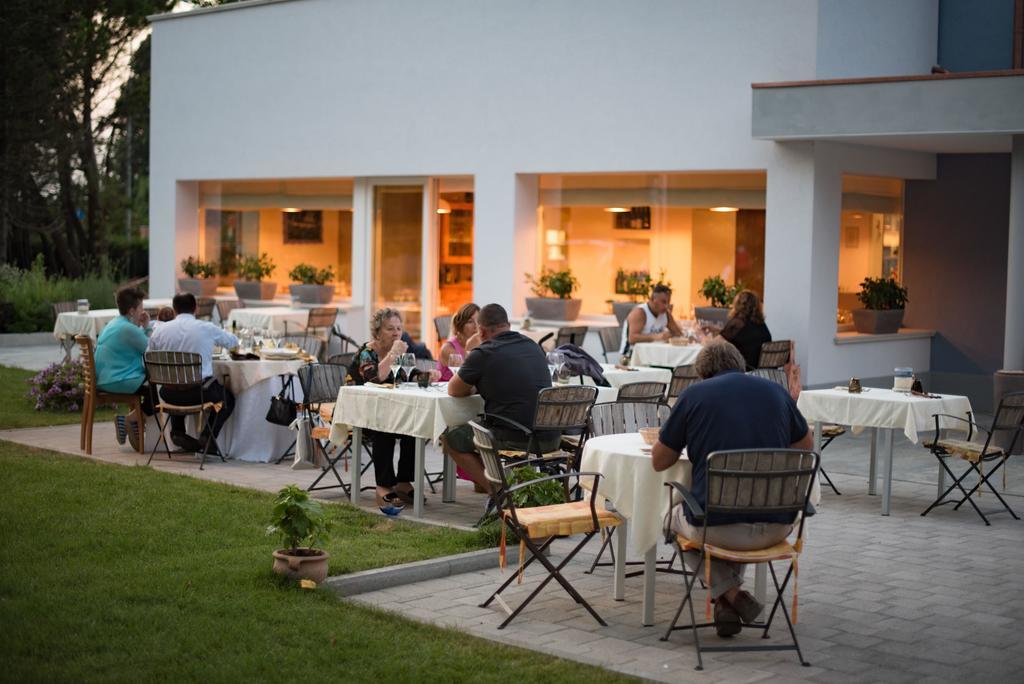 Bed and Breakfast Borgo Del Faro Fano Esterno foto